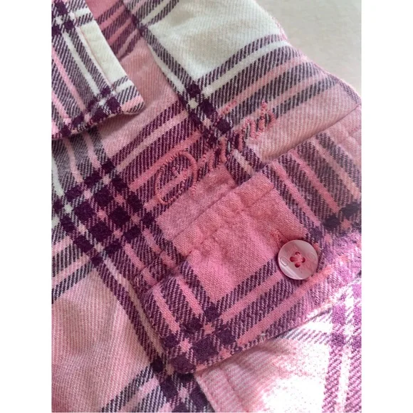 ❌SOLD ❌💕VANS Pink Plaid Flannel ✨ - Picture 7 of 9